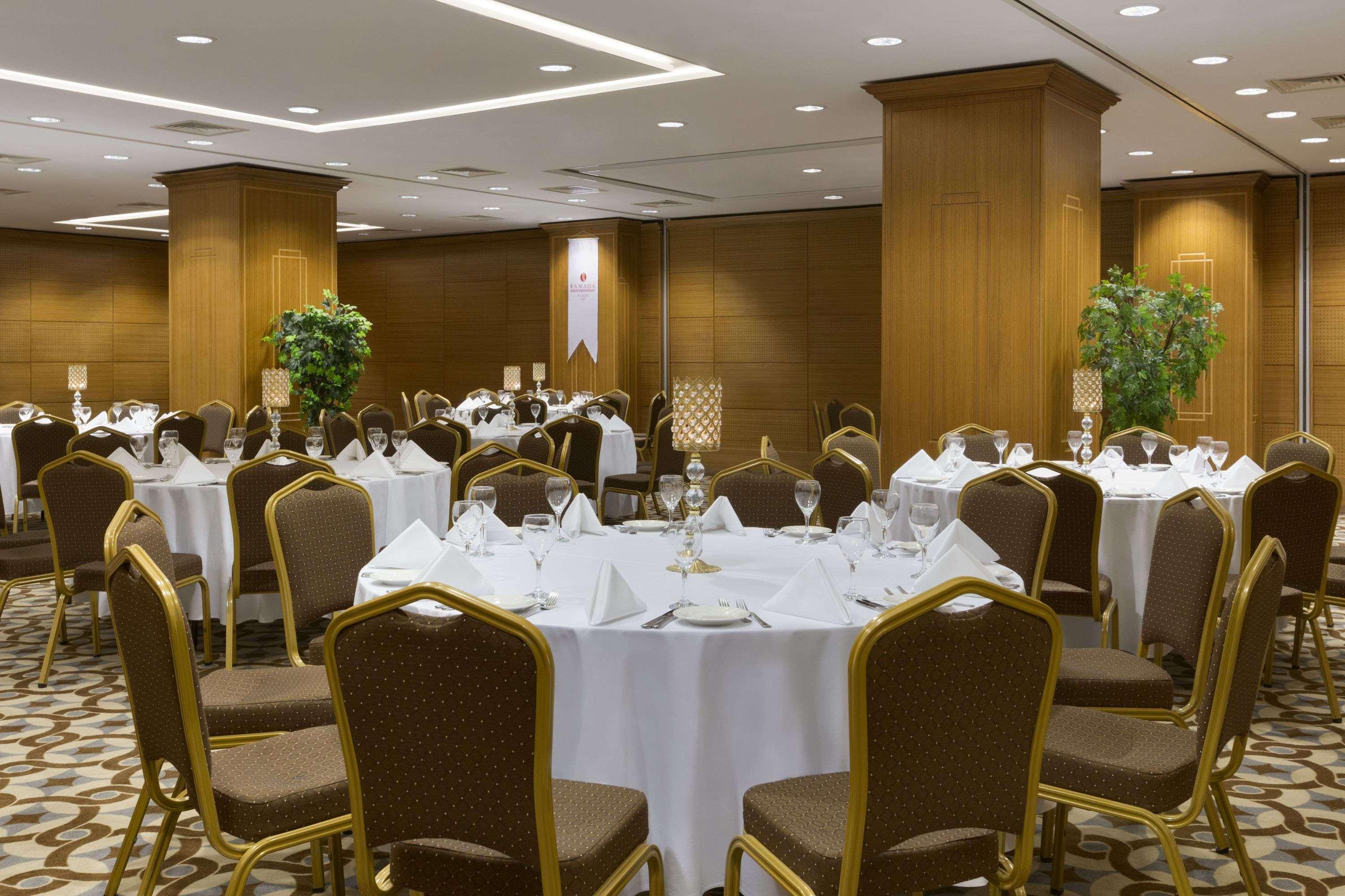 Ramada Plaza By Wyndham Izmit Hotel Kocaeli Ngoại thất bức ảnh The ballroom
