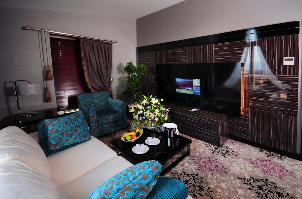 Ramada Plaza By Wyndham Izmit Hotel Kocaeli Phòng bức ảnh A living room